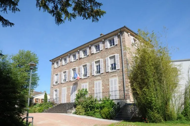 Chauffailles (71170)
